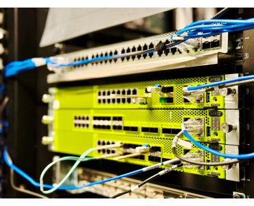 Мережеві екрани SRX4300: Розкриваючи Тонкощі та Особливості для Ефективного Захисту Мережі