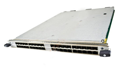 Moduł interfejsu Juniper DPCE-R-40GE-SFP DPCE-R-40GE-SFP by Juniper